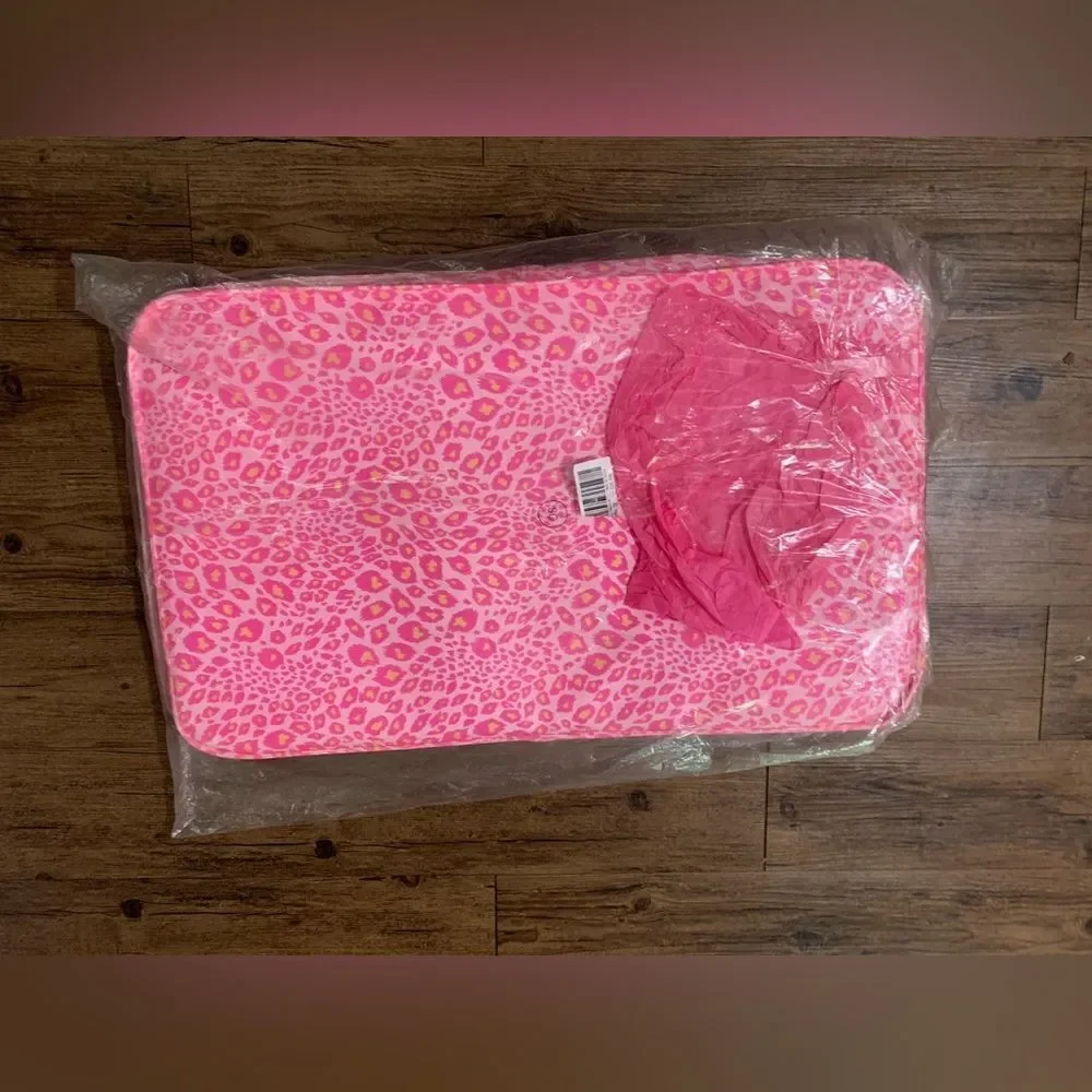NEW PINK VS CHEETAH PRINT LID TRUNK
